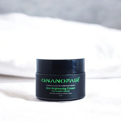 QNanofair Absolute Perfect Radiance Brightening Day & Night Cream 50 g, SPF 30, Daily Illuminating Face Moisturizer for Glowing Skin - With Glycerin & Niacinamide QNanofair